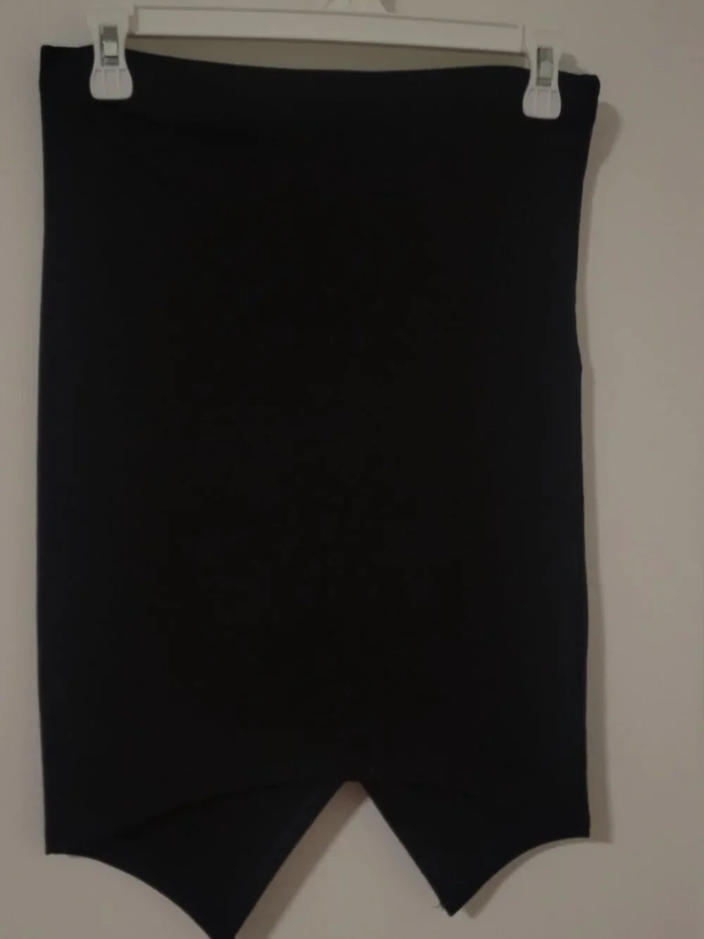 Zenana Black Tulip Hem Pencil Skirt - High Waist - Stretchy - Size M - Picture 3 of 3